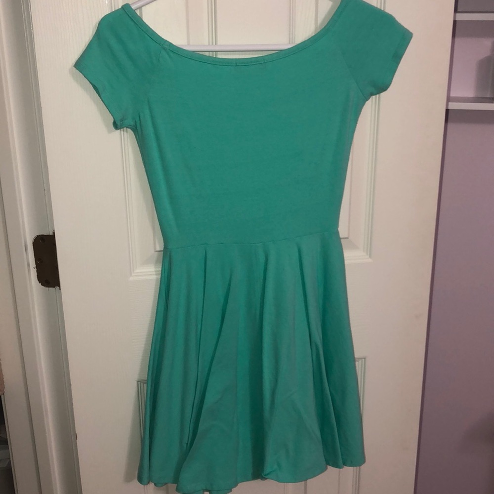 Women’s dress